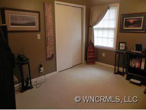 275 Edwards Street - Photo 14