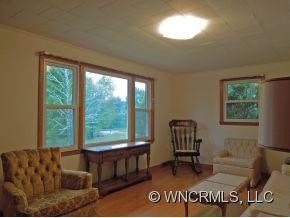 2307 Hudlow Rd - Photo 4