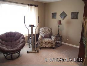 40 Rotunda Circle - Photo 8