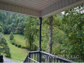 175 MADISON LYNN DR. - Photo 12