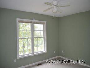 175 MADISON LYNN DR. - Photo 8