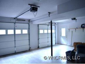 175 MADISON LYNN DR. - Photo 10