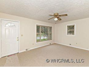120 BELLE MEADE DRIVE - Photo 2