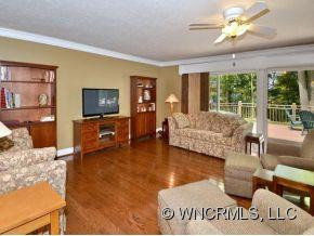 152 BEECHWOOD CIRCLE - Photo 3