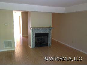 708 Carlyle Way - Photo 2