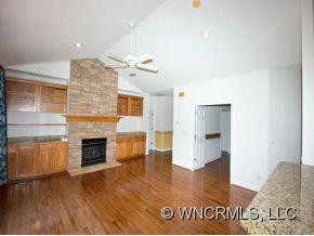 16 DEVONSHIRE DRIVE - Photo 4