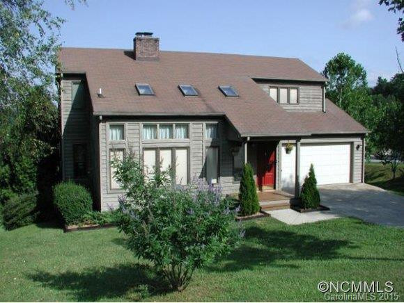53 WHITE THORN DR