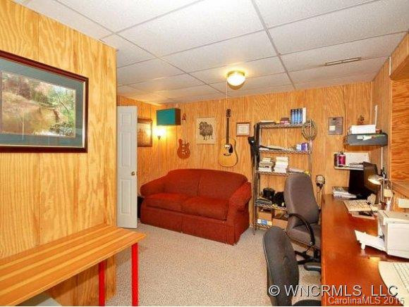 53 WHITE THORN DR - Photo 15
