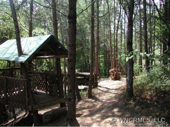 53 WHITE THORN DR - Photo 20