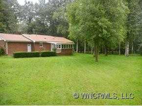 3115 CHARLYNE DRIVE - Photo 2