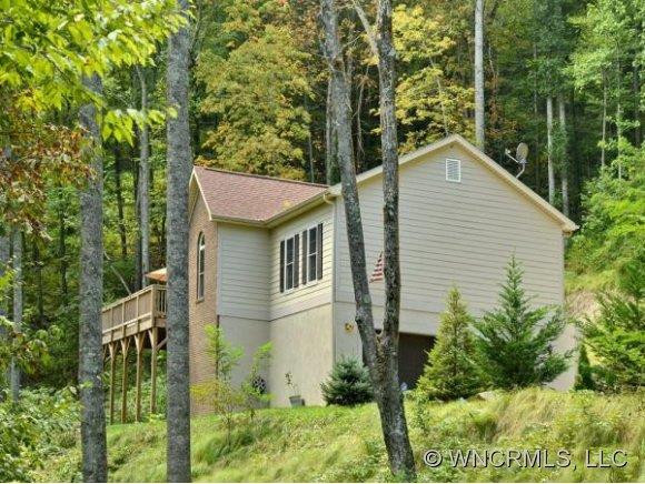 16 Poplar Forest Road