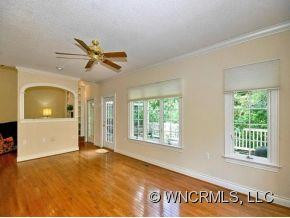 11 Tiverton Lane - Photo 6