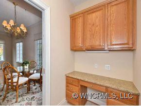 11 Tiverton Lane - Photo 7