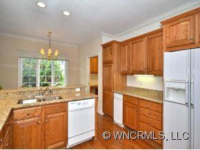 11 Tiverton Lane - Photo 9