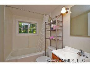 17 Green Valley Rd. - Photo 8