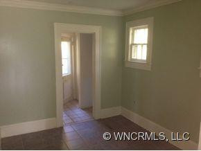 104 W Lake Avenue - Photo 4