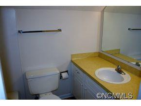 928 HUDLOW ROAD - Photo 15