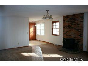 928 HUDLOW ROAD - Photo 5