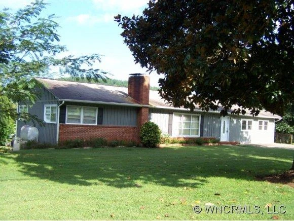 2488 Old Greenlee Road
