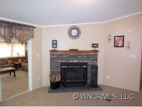 142 Largo Lane - Photo 4