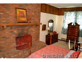 119 Riverside Drive - Photo 17
