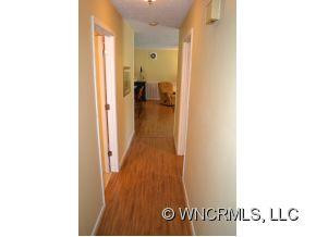 119 Riverside Drive - Photo 18