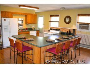 119 Riverside Drive - Photo 8
