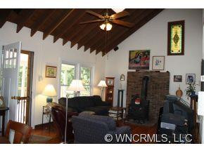4150 Howard Gap Rd - Photo 8