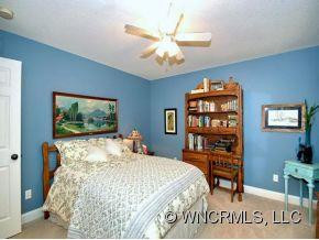 405 ETHEL MARLOWE COURT - Photo 18