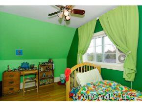 122 Pennsylvania Avenue - Photo 20