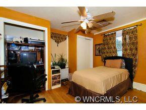 122 Pennsylvania Avenue - Photo 22