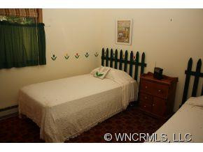 121 Fox Run - Photo 5