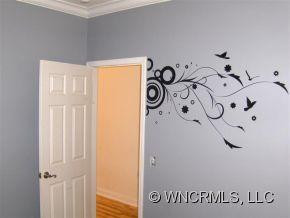 172 LAKESIDE DRIVE - Photo 6