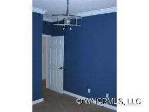 172 LAKESIDE DRIVE - Photo 8