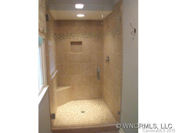 212 Estate Drive - Photo 12