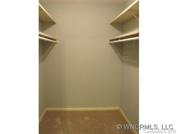 212 Estate Drive - Photo 14
