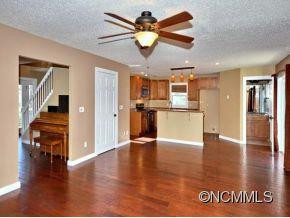 56 Antoinette Lane - Photo 4