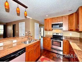 56 Antoinette Lane - Photo 8
