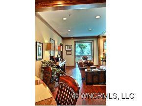 121 Firefly Cove - Photo 2