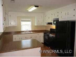 1110 Brickyard Road - Photo 3