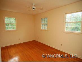 807 BARBARA BLVD. - Photo 11