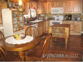 157 MEADOW STREET - Photo 4