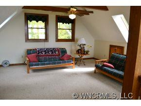 121 Windswept Way - Photo 16