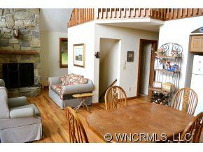 121 Windswept Way - Photo 18
