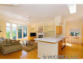 11 Spring Hollow Circle - Photo 6