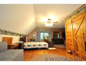 76 Corlin Drive - Photo 5
