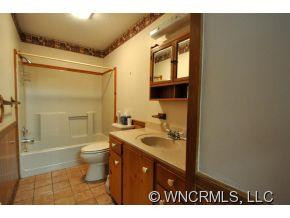 76 Corlin Drive - Photo 9