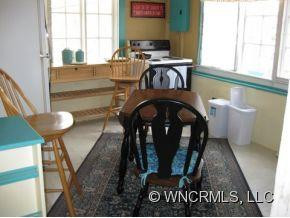 402 Montreat Road - Photo 12