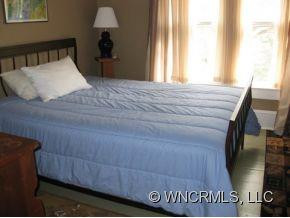 402 Montreat Road - Photo 10