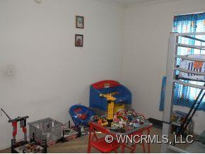 144 Hanover Street - Photo 8